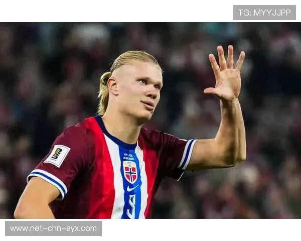 哈兰德禁区混战中补射再下一城